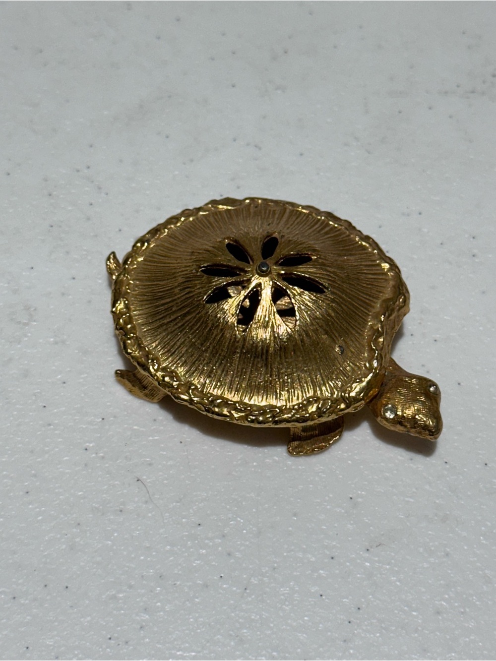 Antique Turtle Sand Dollar ring trinket holder box rhinestone eyes 2 3/4 x 2 in